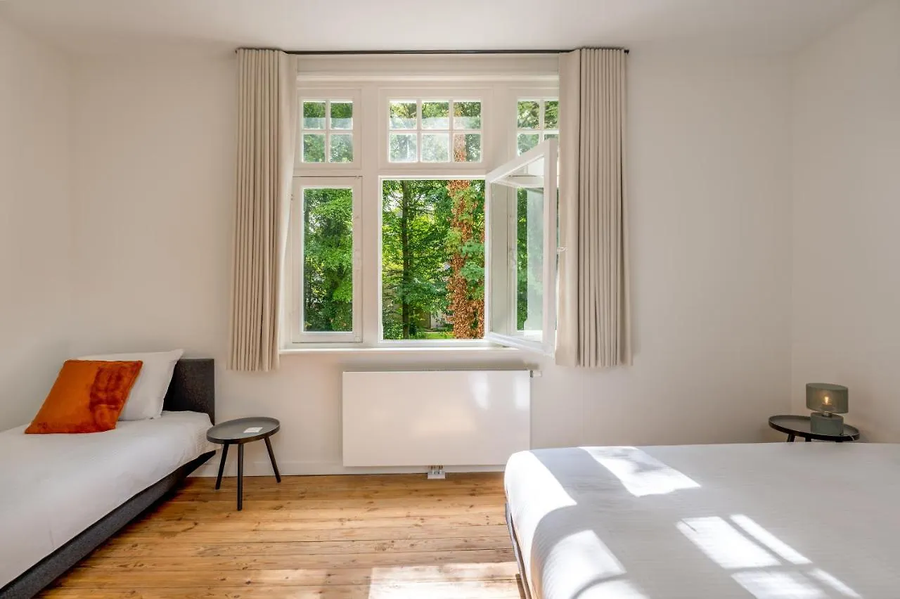 Maison Chartreuse Bruges 0*,