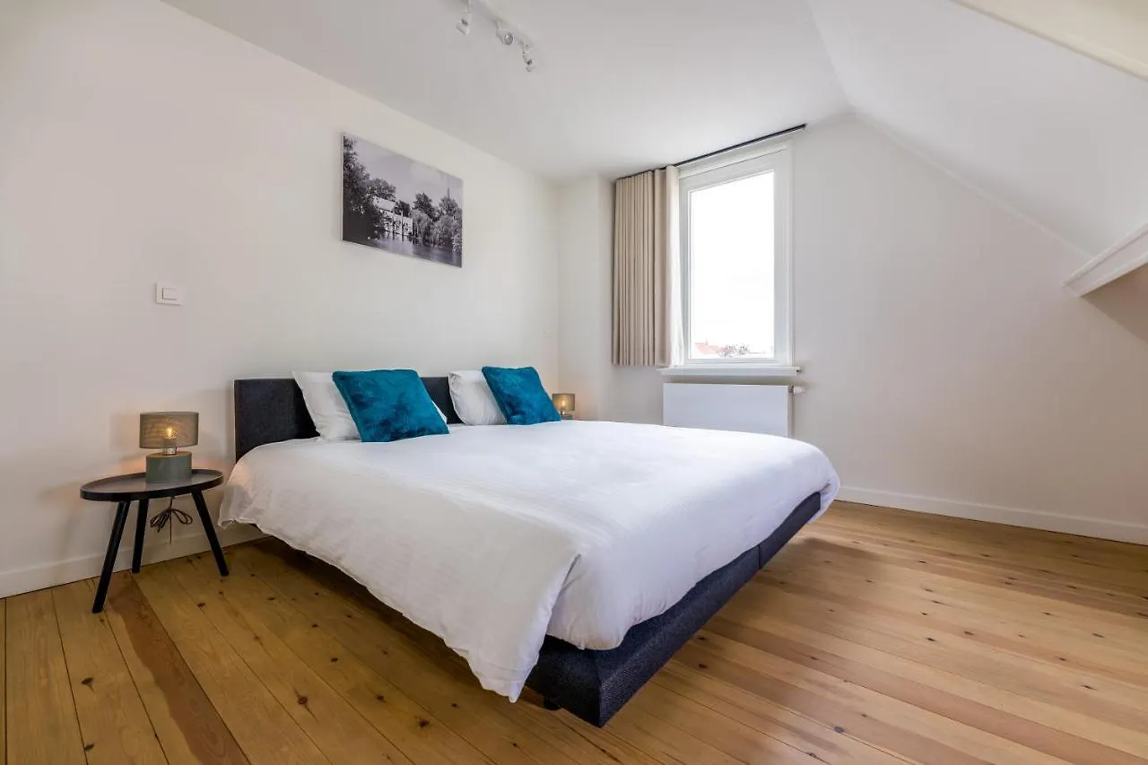 Maison Chartreuse Brugge 0*,