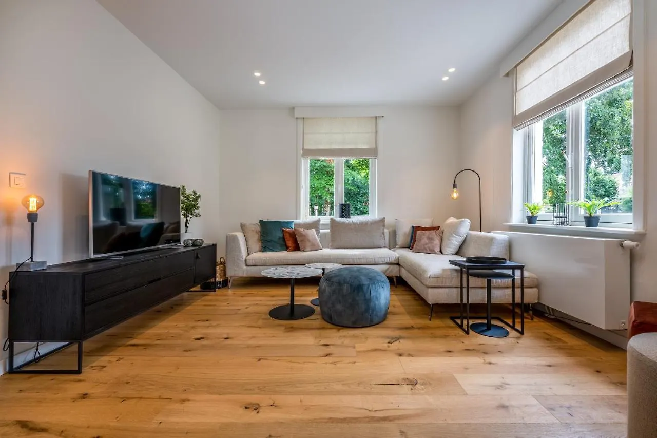 Holiday home Maison Chartreuse Bruges